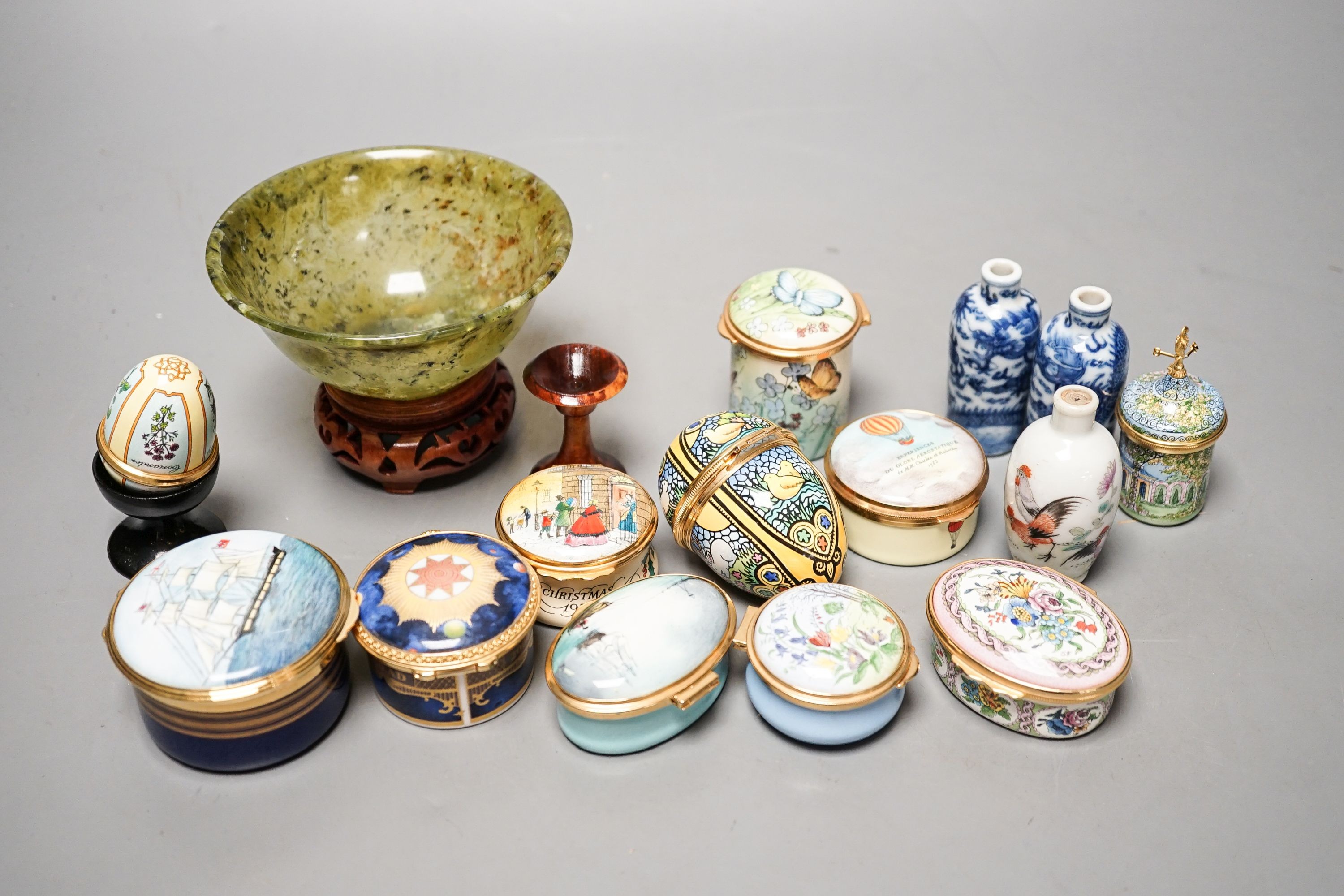 Mixed group of Halcyon days enamel boxes and a green Hardstone bowl